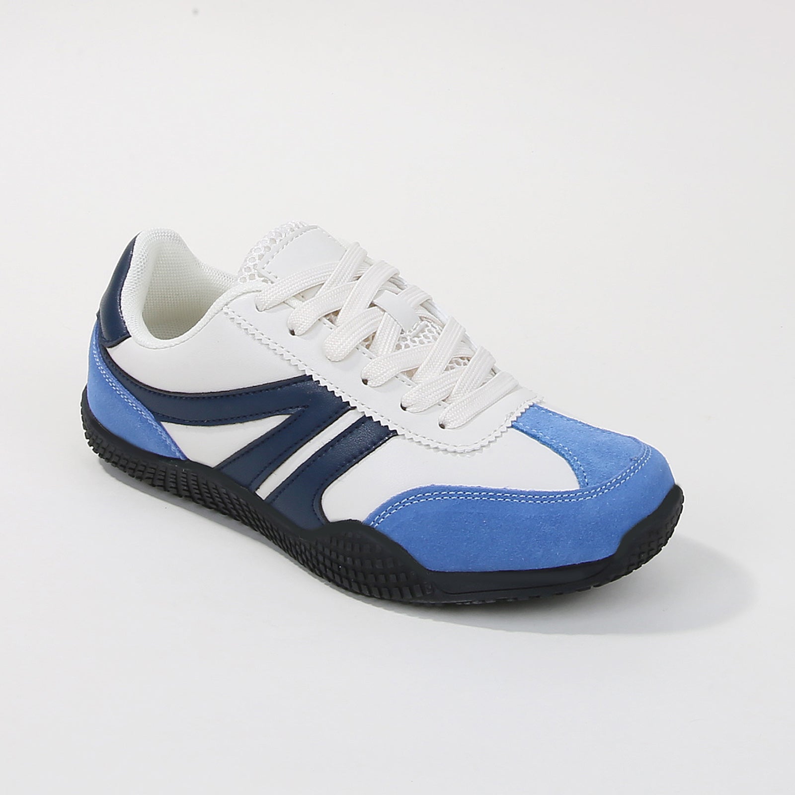 Berness Women's Larson Retro Lace-up Sneakers – BERNESS
